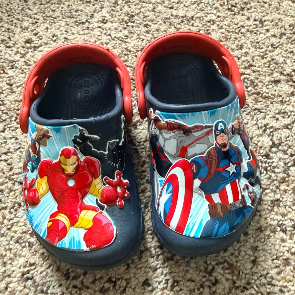 Marvel Avengers Toddler Crocs - Size 7